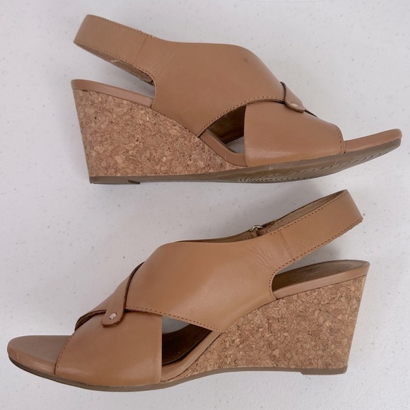 Clarks Women's Margee Eve Heeled Sandal Corked Wedges Tan Leather US Size 9.5 - Picture 9 of 16
